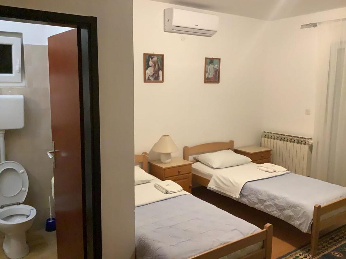 Aparthotel Sobe Pipic à Široki Brijeg Extérieur photo